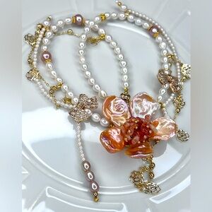 🔥🌺 Handmade Premium Freshwater Huge Keshi Pearl Ombre Flower 🌺 🎀 Pink Necklace